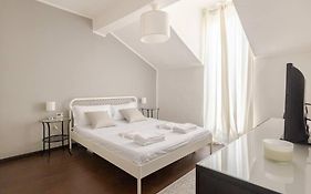 Sky-View Flat In Milan